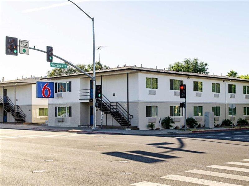 Motel 6-Modesto, Ca - Downtown Exterior photo