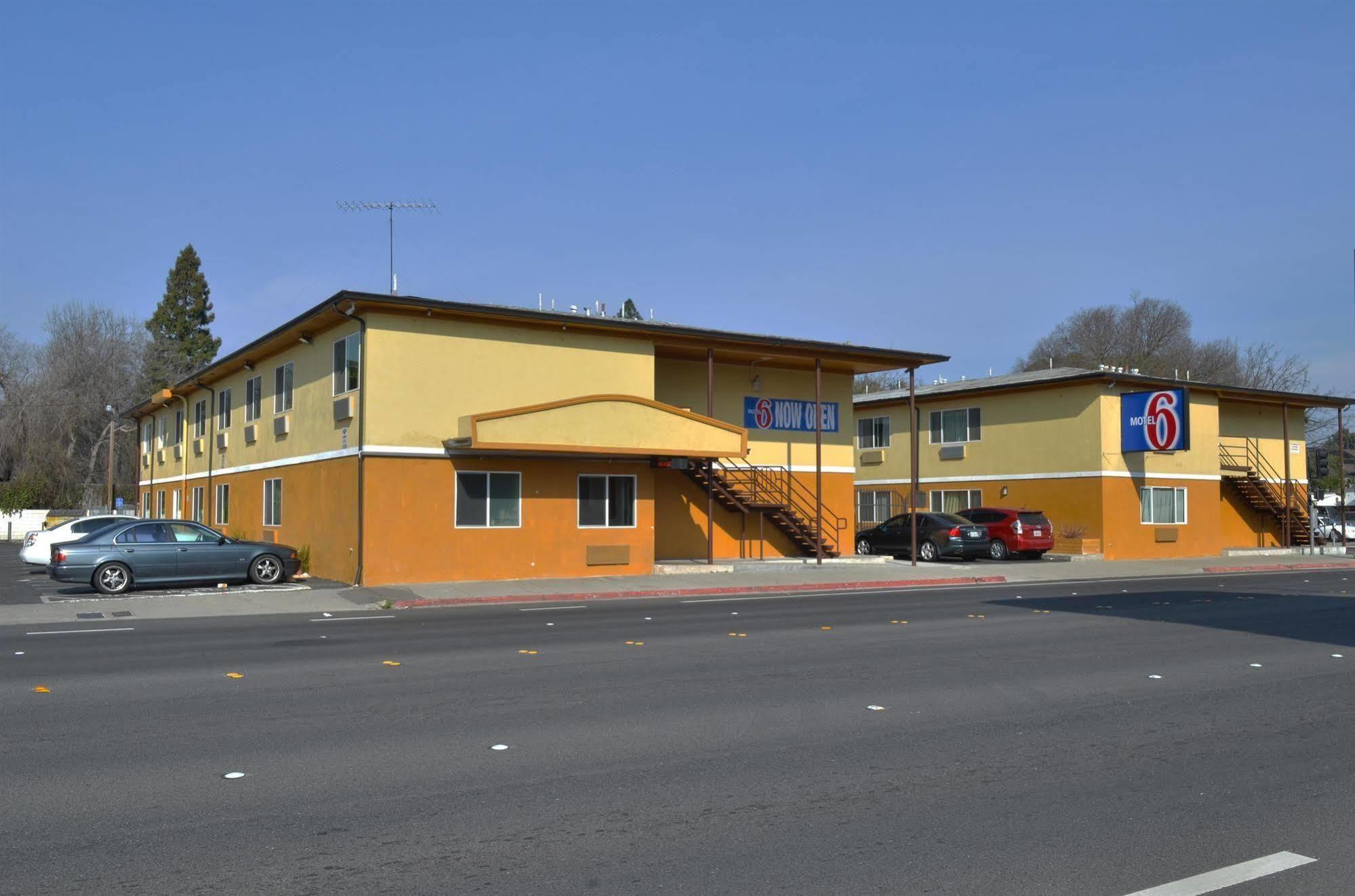 Motel 6-Modesto, Ca - Downtown Exterior photo